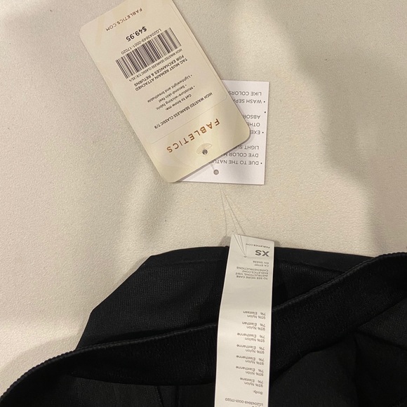 Leggings - Picture 2 of 3